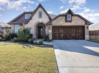 2441 Turning Leaf Ln, Midlothian, TX 76065