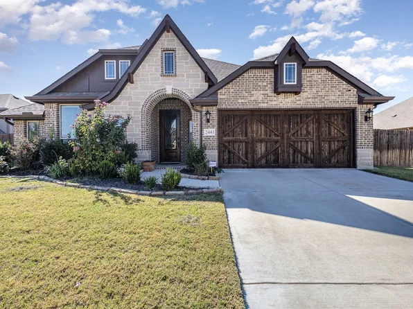 2441 Turning Leaf Ln, Midlothian, TX 76065