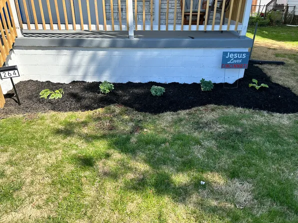 264 N Cooper Ave APT 1, Cincinnati, OH 45215