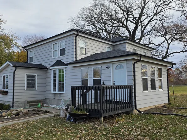 3494 Howlett Rd, Paw Paw, IL 61353