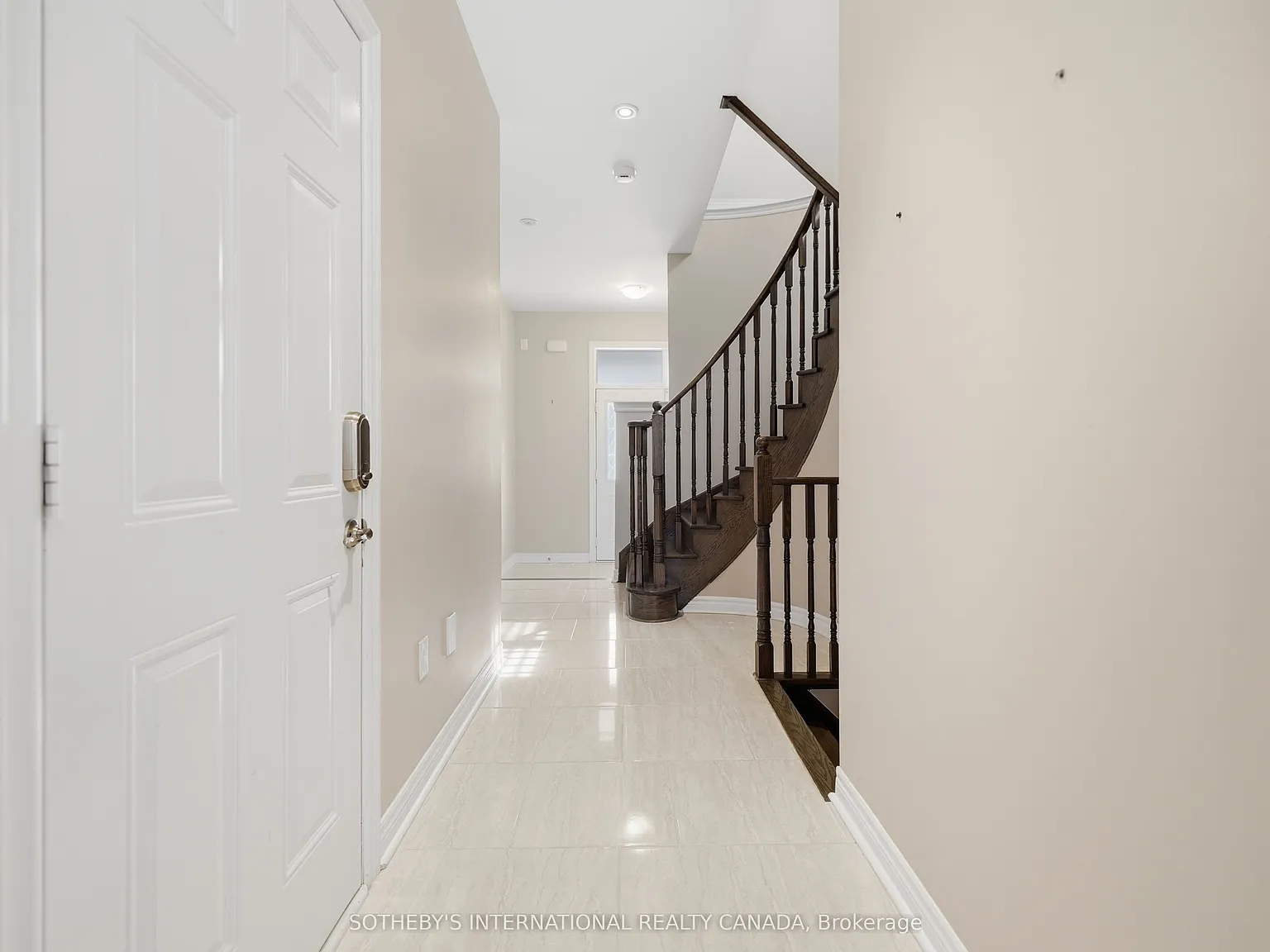 5 bed, $3,900 — Photo 3