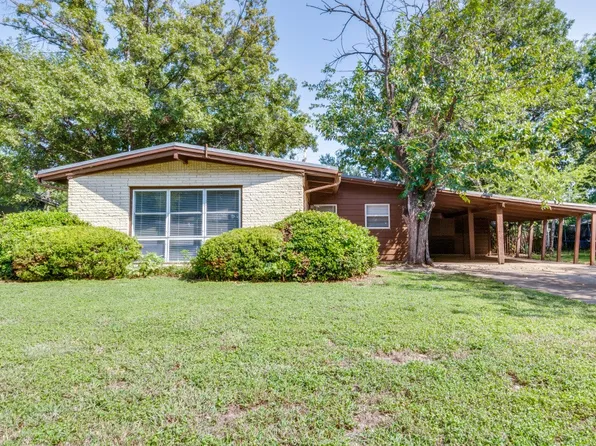 1826 Salem St, Irving, TX 75061