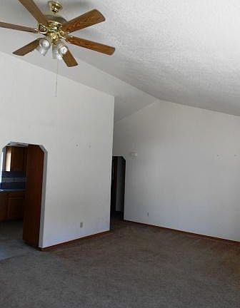2nd image of 921 S 12th Ave #1/2