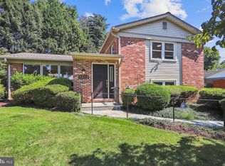 9603 Alta Vista Ter, Bethesda, MD 20814