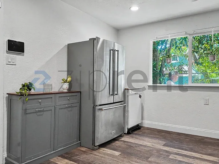 3422 9th Ave — Photo 13