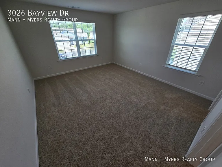 3026 Bayview Dr — Photo 26