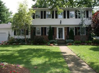 387 Old Tappan Rd, Old Tappan, NJ 07675