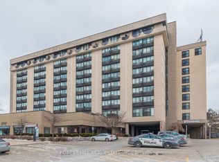 2737 Keele St #215, Toronto, ON M3M 2E9