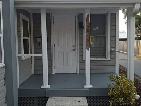 207 Anderson St, New Smyrna Beach, FL 32168