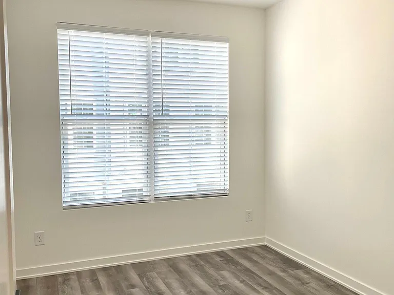 2034 Edison Park Ln — Photo 14