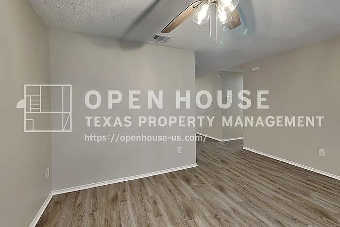 2517 Ash Dr — Photo 4