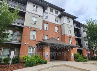667 Watt Blvd SW #101, Edmonton, AB T6X 0Y2