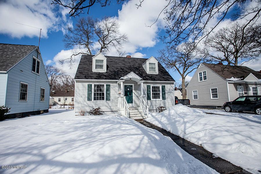 1st image of 1472 Montague Ave