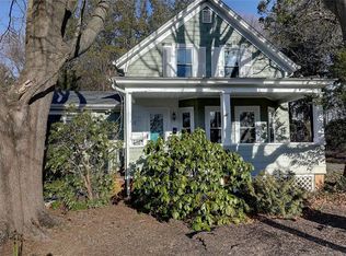 50 Ridge Rd, Bristol, RI 02809