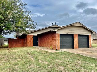 121 Crawford Ct #123, Norman, OK 73069