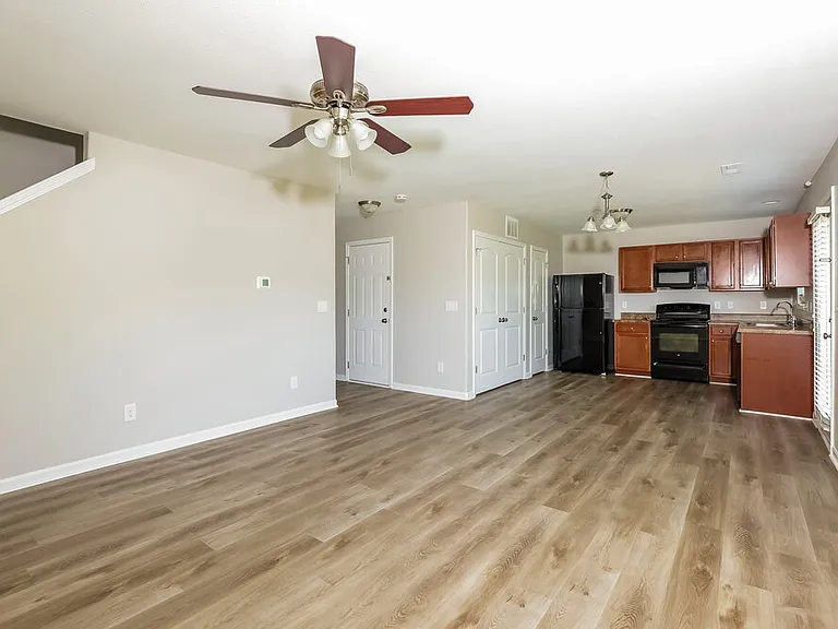 2728 Maybrook Crossing Dr — Photo 6