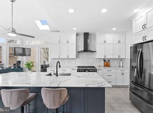 8605 Woodwren Ter, Fairfax Station, VA 22039