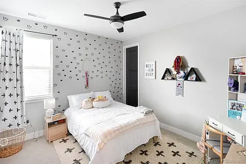 15392 Irving Ct — Photo 13