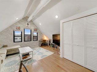 712 25th St, Union City, NJ 07087