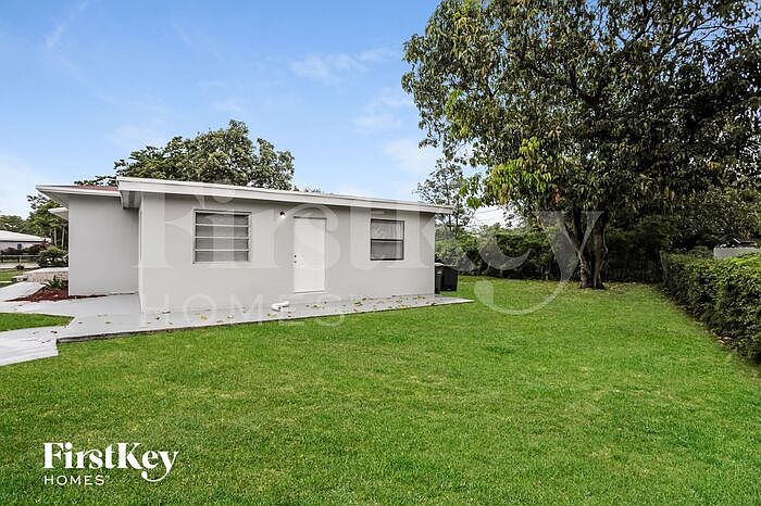 1st image of 12385 NW 17th Ave