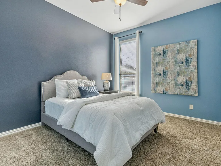 112 Chatfield Dr — Photo 16