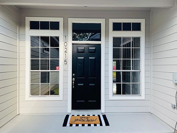 Covered Front porch