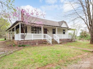 124 Dog Star Ln, Alexander, NC 28701