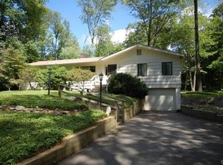 124 Silver Spring Ln, Ridgefield, CT 06877
