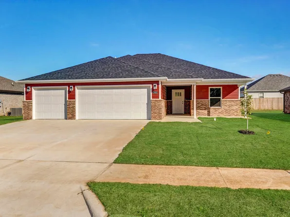 2453 E Timber Oak Street, Republic, MO 65738