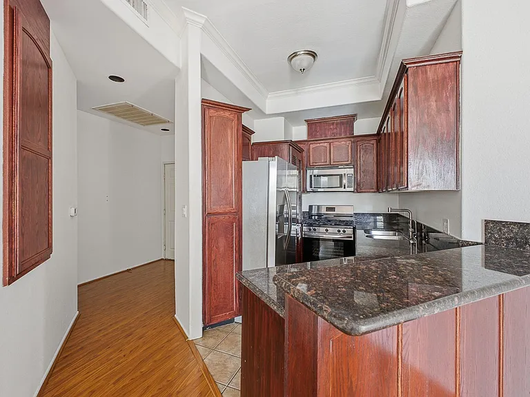 6140 Monterey Rd #408 — Photo 6