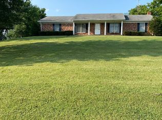2075 Saint Marys Rd, Lebanon, KY 40033