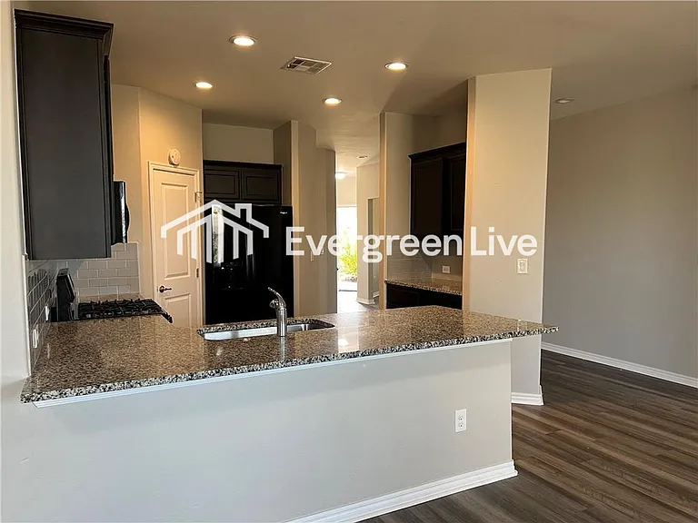 14013 Babbling Brook Dr — Photo 4