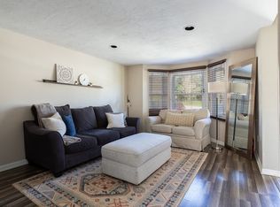 69 Leonard St APT 3, Raynham, MA 02767