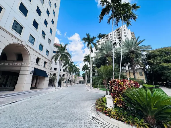888 S Douglas Rd APT 1512, Coral Gables, FL 33134