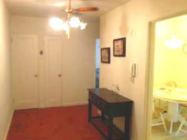 2229 Knapp Street image 1 of 8