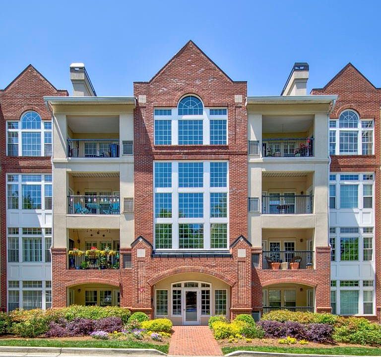 1st image of 3636 Habersham Rd NW APT 1207