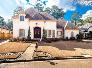 516 Heatherstone Ct, Ridgeland, MS 39157