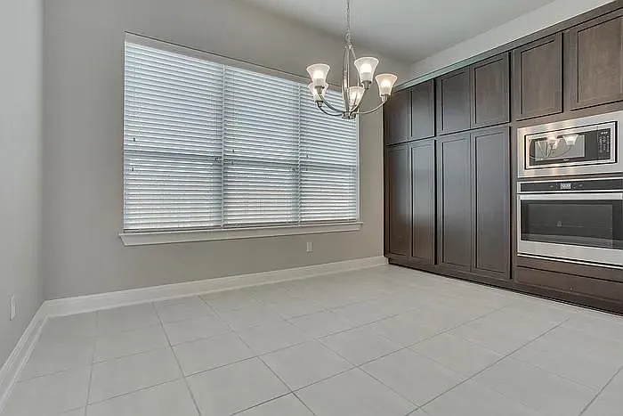 4655 Katherine Dr — Photo 28