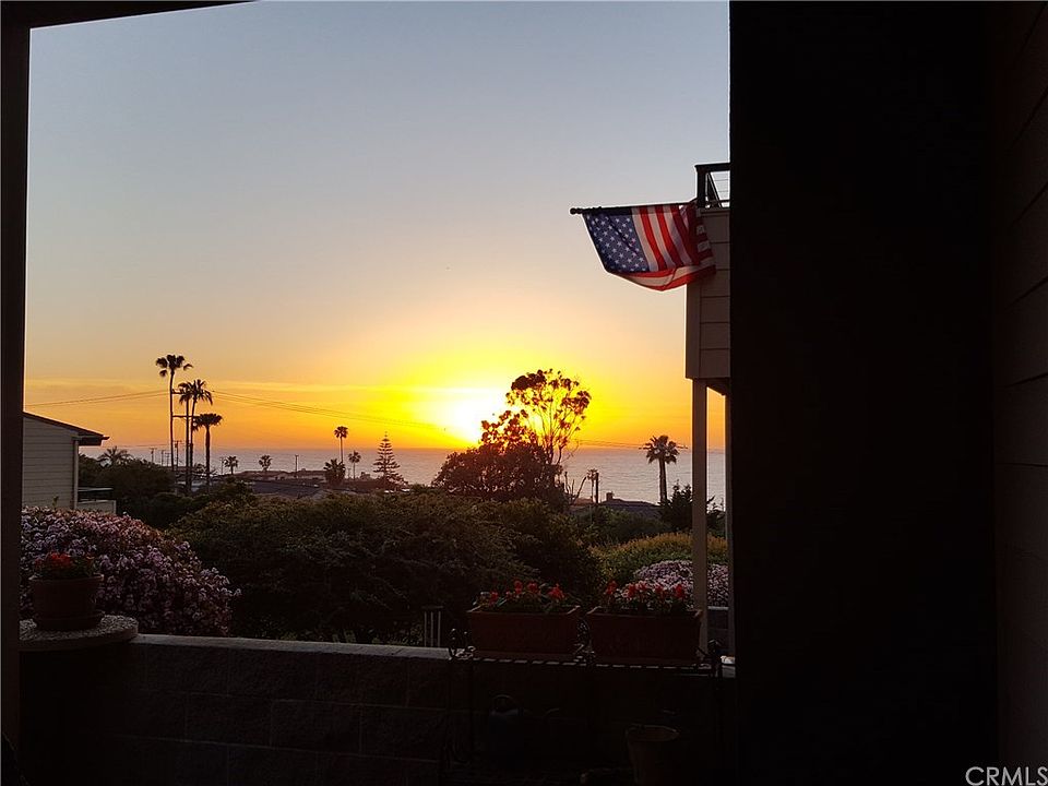 1st image of 426 1/2 Palos Verdes Blvd
