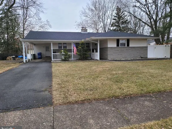 302 Iris Rd, Cherry Hill, NJ 08003