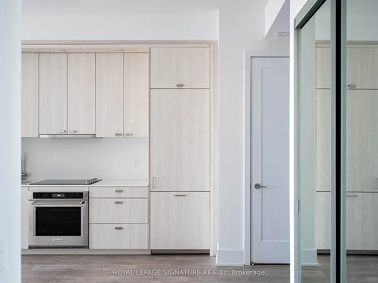 470 Front St W #3503 — Photo 25
