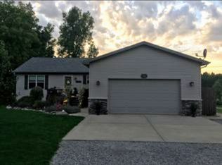 3698 Metamora Rd, Metamora, MI 48455