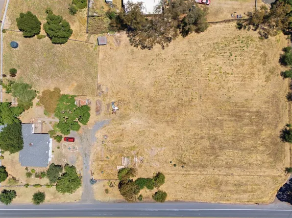 4570 Petaluma Hill Road, Santa Rosa, CA 95404