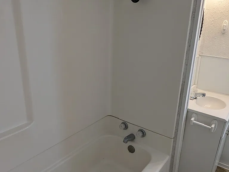 18250 N 4400 W #6 — Photo 12