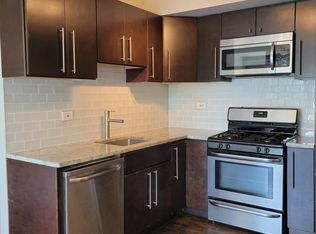 2202 N Kedvale Ave, Chicago, IL 60639