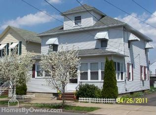 192 E 3rd St, Wyoming, PA 18644