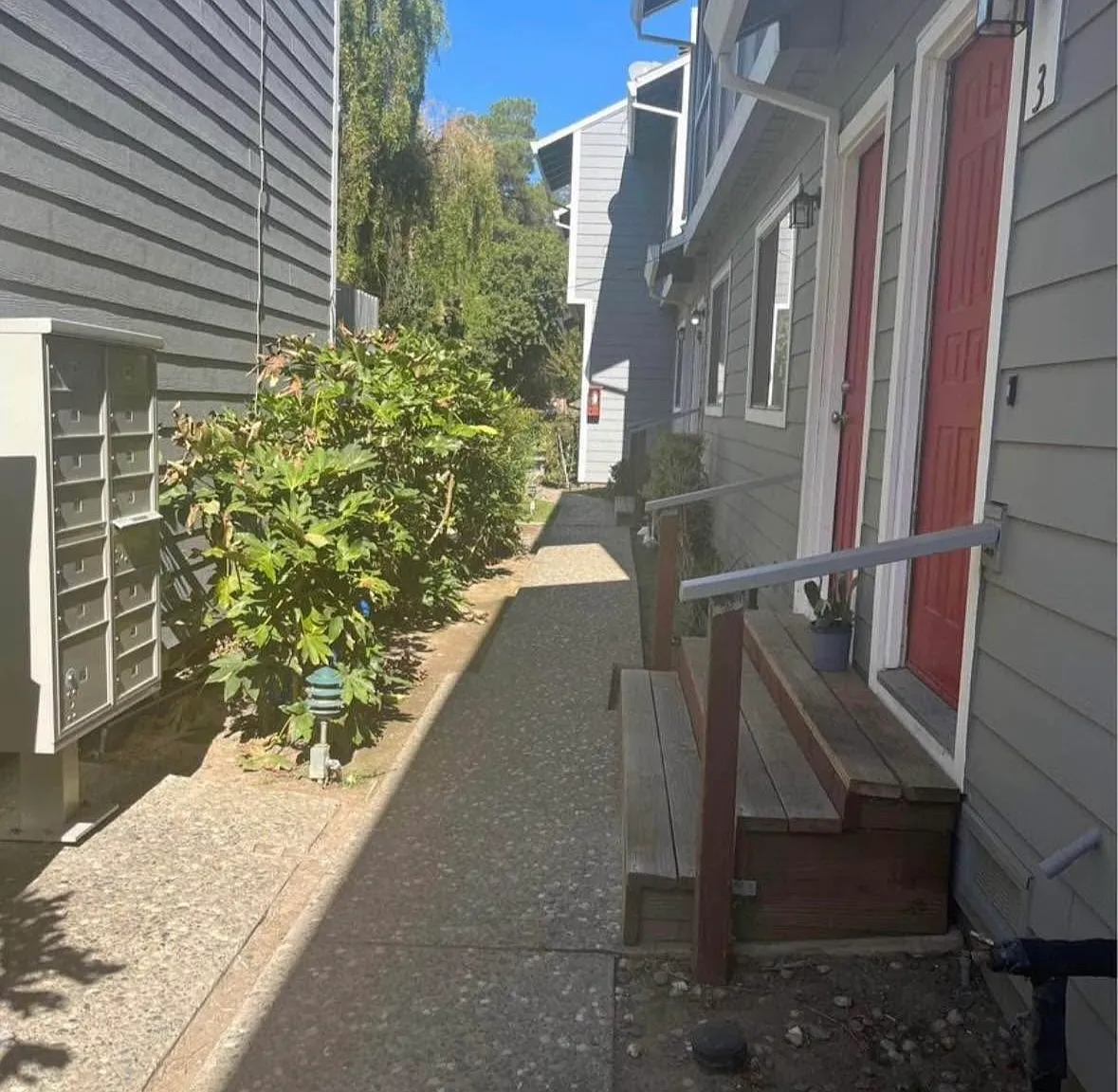 Winding Creek Townhomes — Photo 2
