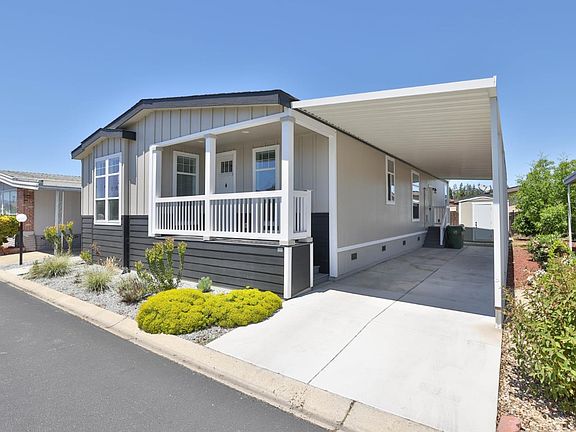 2nd image of 513 Olivian Dr #513