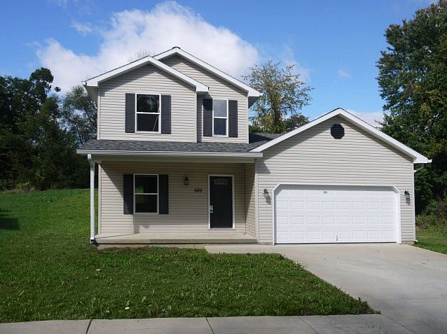 1st image of 920 S Larkspur Ln