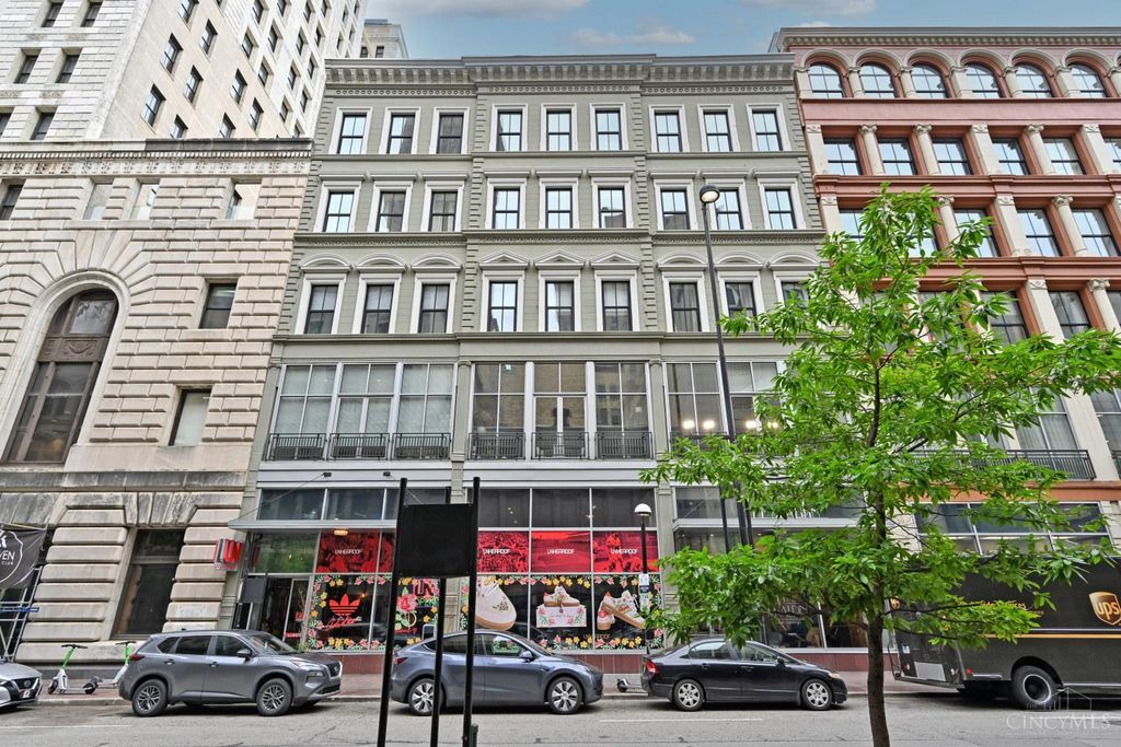 Real estate listing image